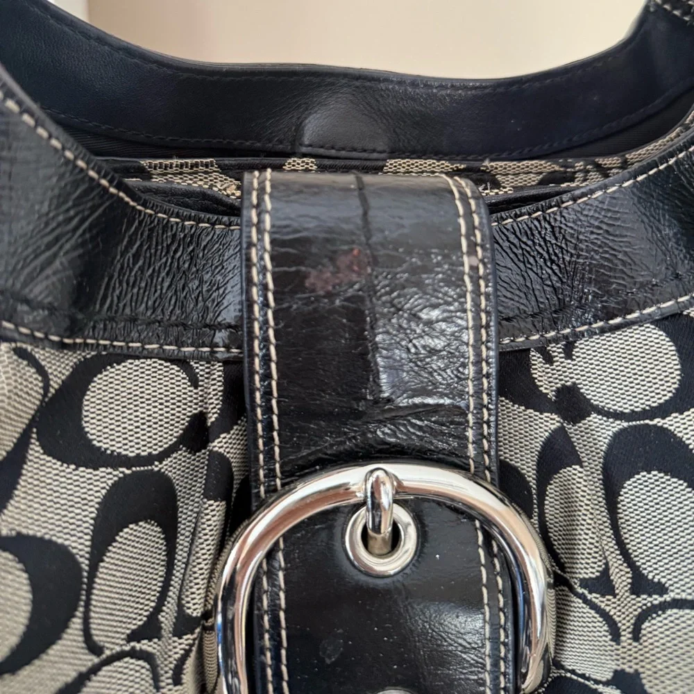 Coach Black and grey Signature Shoulder Hobo - Picture 9 of 9